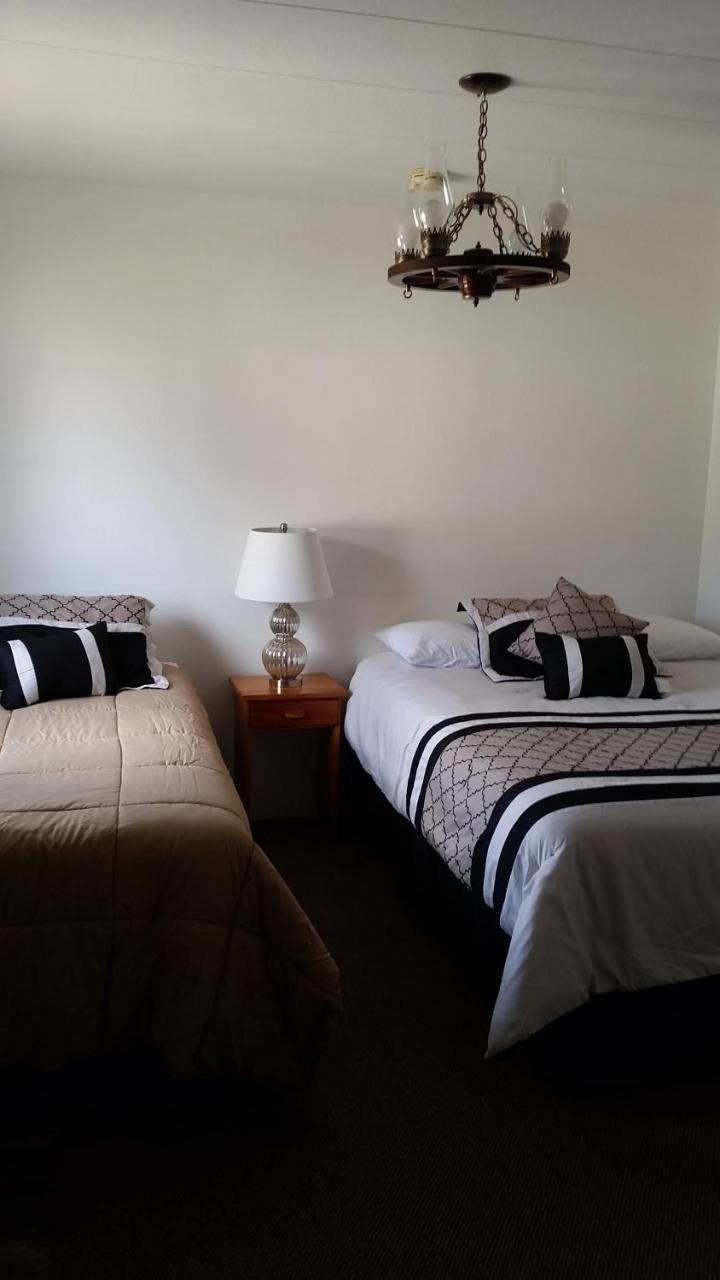 Mystic Valley Inn Custer Buitenkant foto